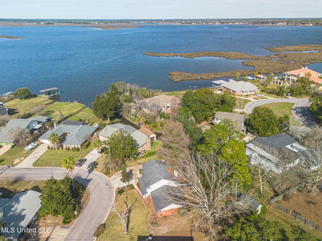 414 Christi Lane, Biloxi, MS 39531