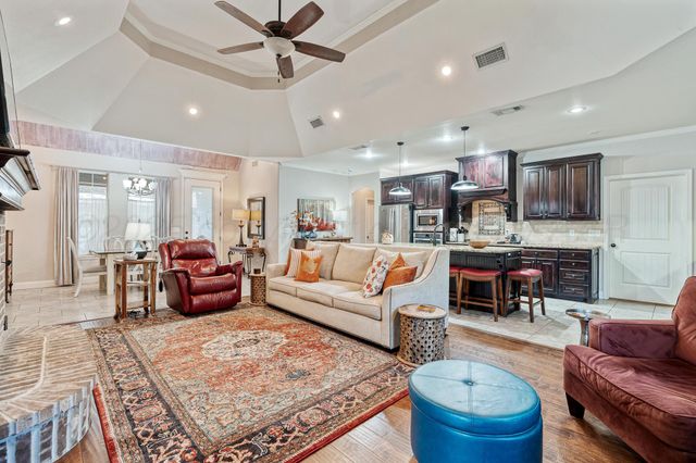 7404 SOUTHBEND Drive, Amarillo, TX 79119