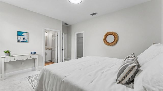 1305 E PARKER STREET, Lakeland, FL 33801