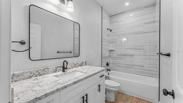 1305 E PARKER STREET, Lakeland, FL 33801