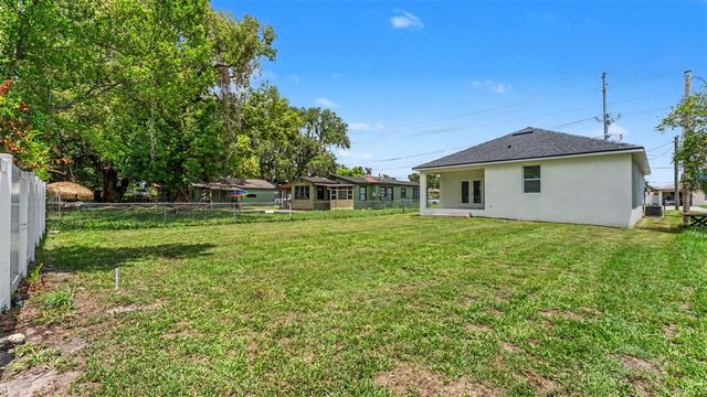 1305 E PARKER STREET, Lakeland, FL 33801