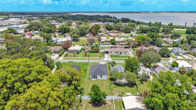 1305 E PARKER STREET, Lakeland, FL 33801