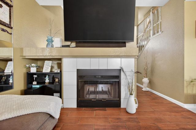 5345 Blue Sapphire Ct, Elk Grove, CA 95758