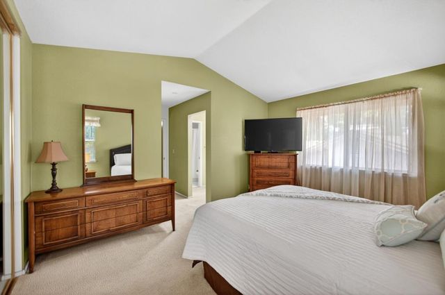 5345 Blue Sapphire Ct, Elk Grove, CA 95758