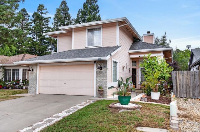5345 Blue Sapphire Ct, Elk Grove, CA 95758