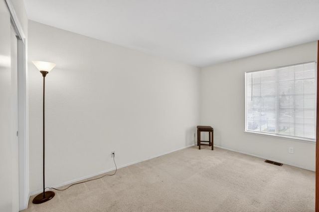 5345 Blue Sapphire Ct, Elk Grove, CA 95758