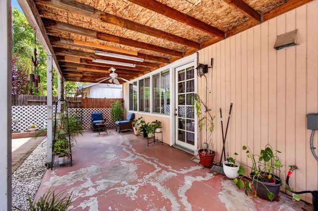 5345 Blue Sapphire Ct, Elk Grove, CA 95758