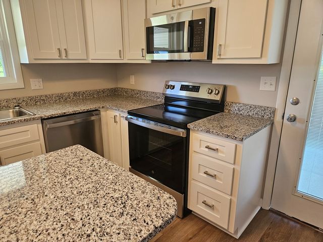 281 County Rd 55, Ashford, AL 36312