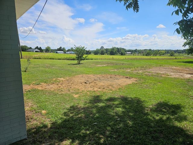 281 County Rd 55, Ashford, AL 36312