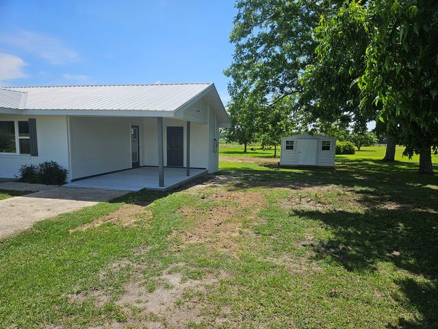 281 County Rd 55, Ashford, AL 36312