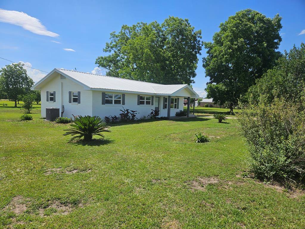 281 County Rd 55, Ashford, AL 36312
