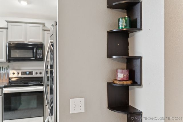 25780 E 90th Place S, Broken Arrow, OK 74014