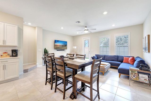 1807 SE Ocean Cove Way, Stuart, FL 34996