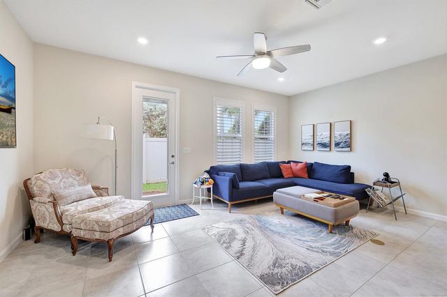 1807 SE Ocean Cove Way, Stuart, FL 34996