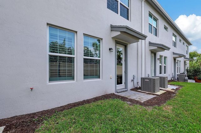 1807 SE Ocean Cove Way, Stuart, FL 34996