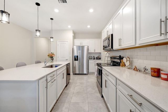 1807 SE Ocean Cove Way, Stuart, FL 34996