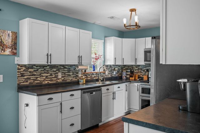 216 Persimmon Circle, Goose Creek, SC 29445