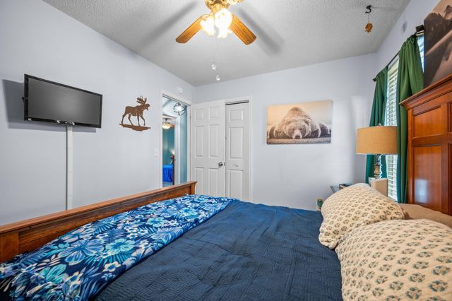 216 Persimmon Circle, Goose Creek, SC 29445