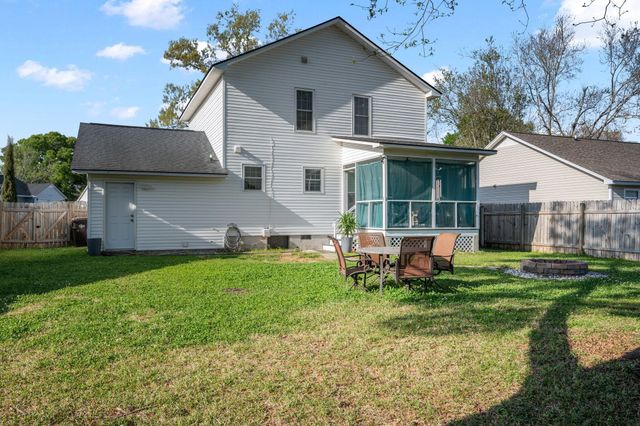 216 Persimmon Circle, Goose Creek, SC 29445