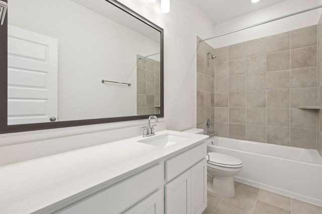 715 Topwater Trail, Kemah, TX 77565