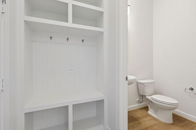 715 Topwater Trail, Kemah, TX 77565