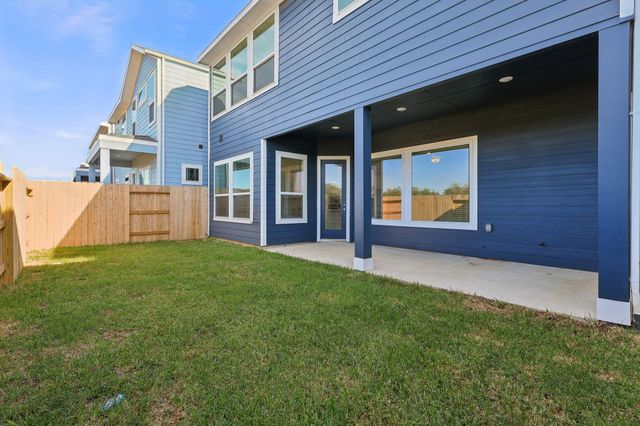 715 Topwater Trail, Kemah, TX 77565