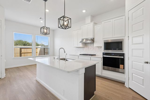 715 Topwater Trail, Kemah, TX 77565