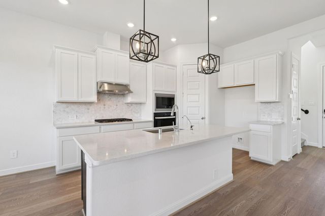 715 Topwater Trail, Kemah, TX 77565