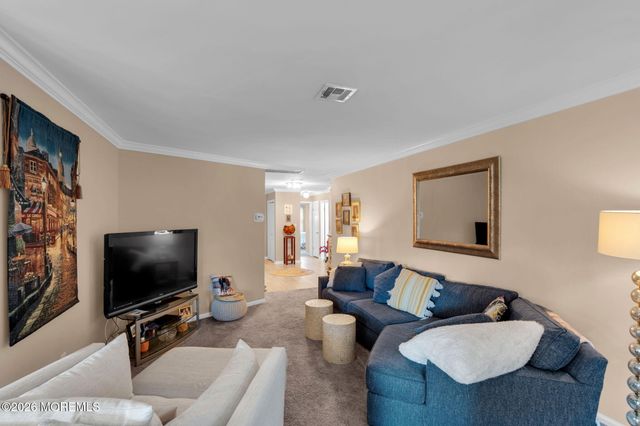 43 Lauren Lane N, Brick, NJ 08723