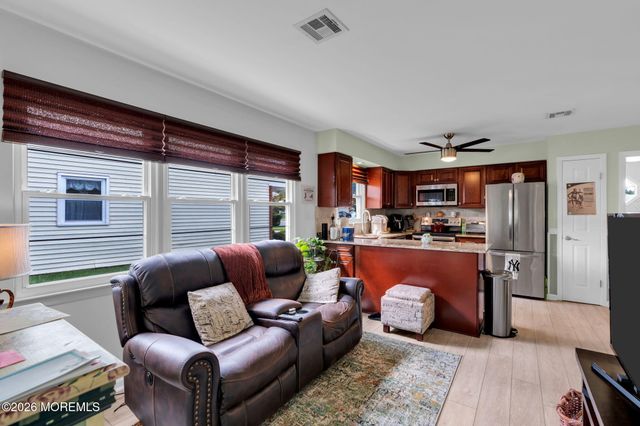 43 Lauren Lane N, Brick, NJ 08723