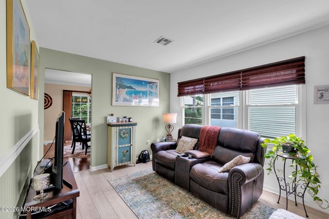 43 Lauren Lane N, Brick, NJ 08723