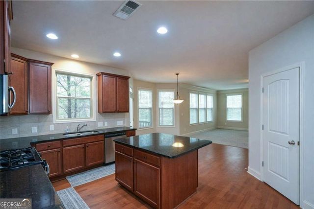 5573 Primrose Park Court, Sugar Hill, GA 30518