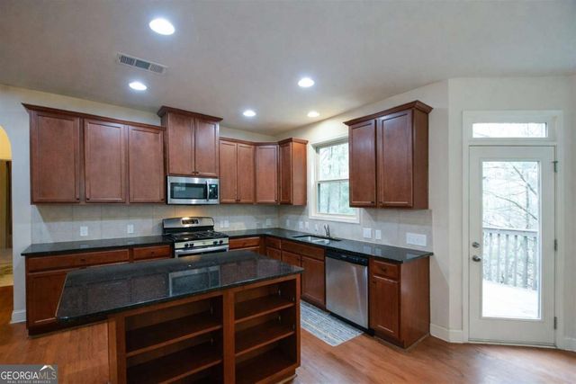 5573 Primrose Park Court, Sugar Hill, GA 30518