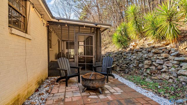 902 Highland Way, Gadsden, AL 35901