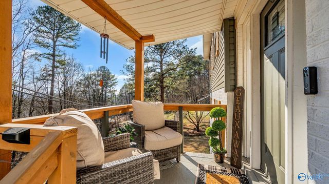 902 Highland Way, Gadsden, AL 35901