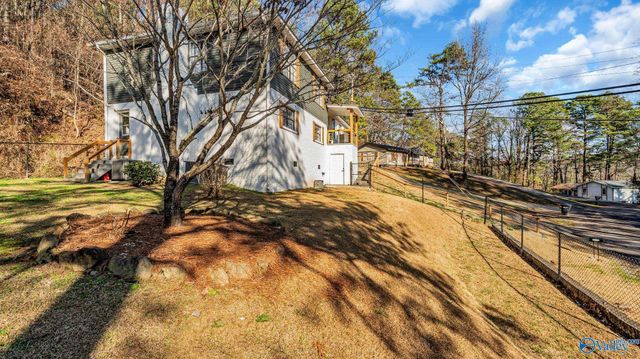 902 Highland Way, Gadsden, AL 35901