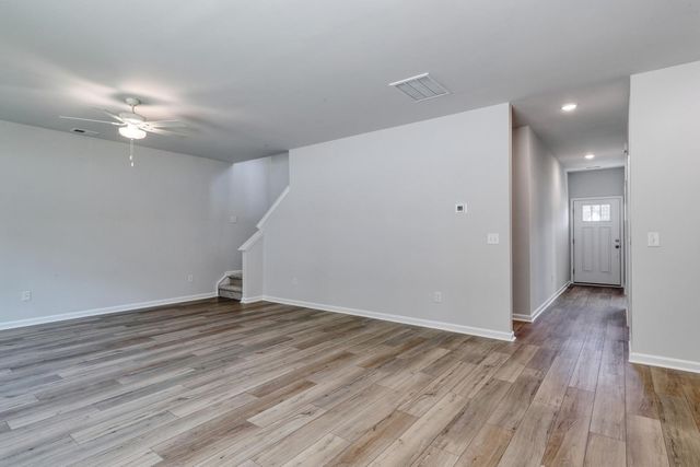 386 Garden Grove St, Conway, SC 29526