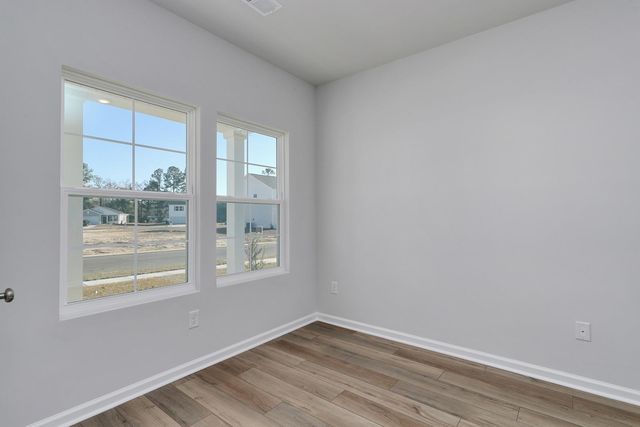 386 Garden Grove St, Conway, SC 29526