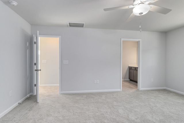 386 Garden Grove St, Conway, SC 29526