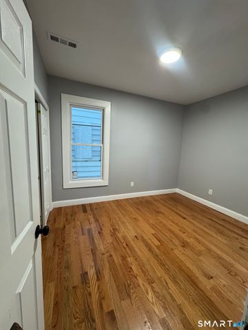 231 Davenport Avenue 1, New Haven, CT 06519