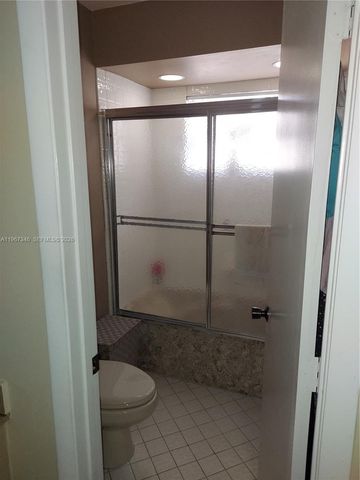 14940 SW 49th Ln 8A, Miami, FL 33185