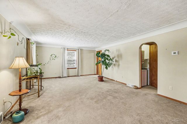 3525 Shattuck Road, Saginaw Twp, MI 48603