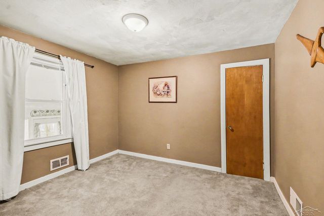 3525 Shattuck Road, Saginaw Twp, MI 48603