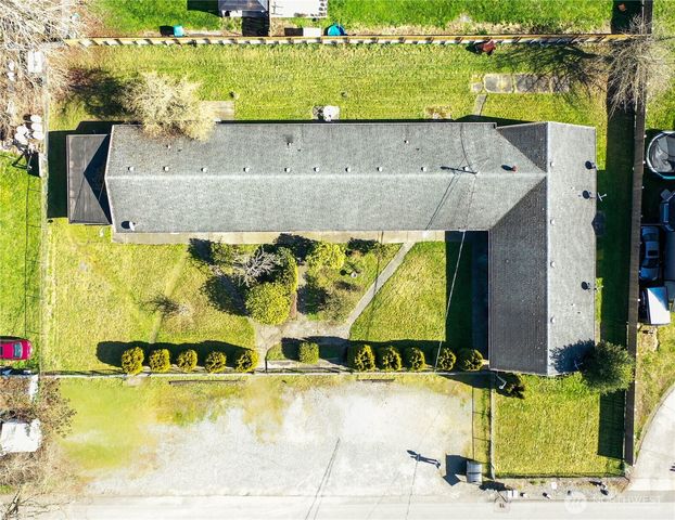 10415 10423 Golden Given Road E, Tacoma, WA 98445