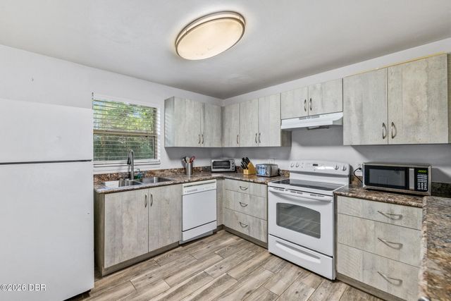 414 Virginia Avenue, Port Orange, FL 32127