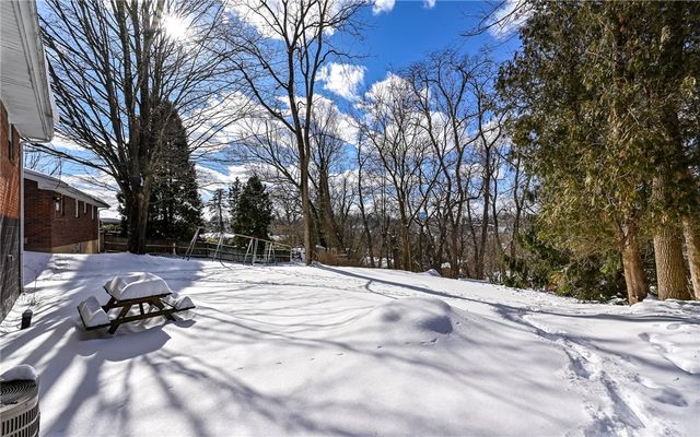 388 Collins Drive, Penn Hills, PA 15235