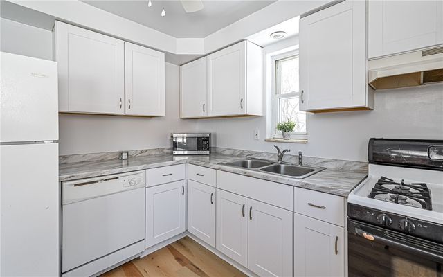 388 Collins Drive, Penn Hills, PA 15235