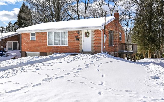388 Collins Drive, Penn Hills, PA 15235