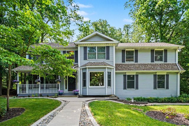 11261 Bridlewood Trail, Berrien Springs, MI 49103