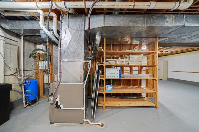 11261 Bridlewood Trail, Berrien Springs, MI 49103